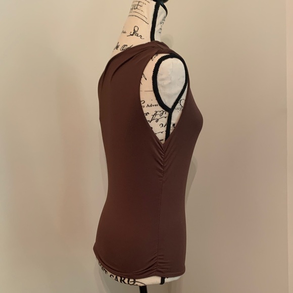 Stylish One-Shoulder Top (Chocolate Brown) - Picture 5 of 12